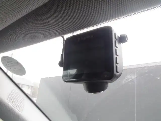 アウディ Ａ６ アバント55TFSIクワトロ ラグジュアリー 岩手県 2021(令3)年 2.2万km グレイシアホワイトメタリック ワンオーナー/Audiプレセンス/レーンアシスト/サイドアシスト/アダプティブクルーズ/純正ナビ/フルセグTV/全方位カメラ/パーキングエイド/黒革シート/パワーシート/シートヒーター/エアシート/バングアンドオルフセン/バーチャルコクピット/イージークローズドア/GPSレーダー/360°ドラレコ/DSRC/パワーバックドア/LEDライト