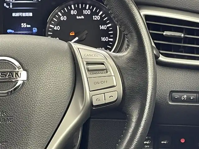 日産 エクストレイル 20Xt エマージェンシーブレーキ 群馬県 2016(平28)年 7.2万km ブリリアントホワイトパール 純正ナビ　アラウンドビューモニター　レーダークルーズコントロール　パワーバックドア　ＬＥＤライト　シートヒーター　純正１７インチＡＷ　ステアリングリモコン　デジタルインナーミラー　スマートキー　禁煙車