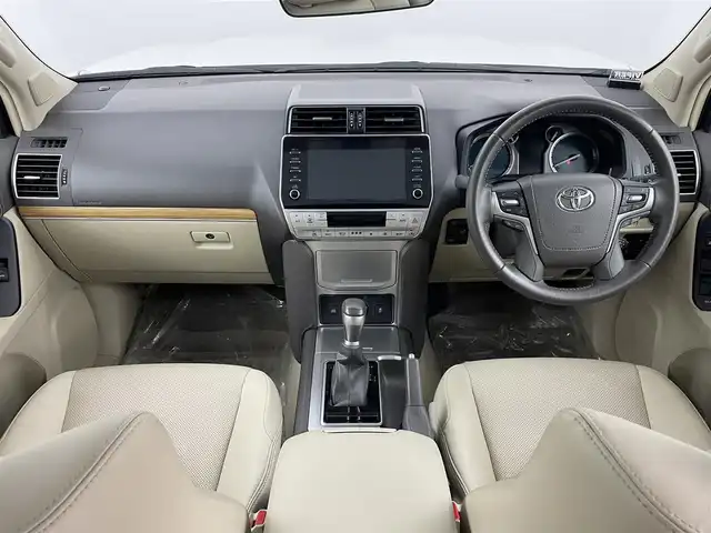 トヨタ ランドクルーザー プラド TX Lパッケージ マットブラED 埼玉県 2023(令5)年 2.9万km ホワイトパールクリスタルシャイン サンルーフ　純正９型ナビ　全方位　本革　ＢＳＭ　ビルトインＥＴＣ２．０　前後ドライブレコーダー　温シート　エアシート　追従走行　寒冷地仕様　ＢＴ　パワーシート　ルーフレール　ＬＥＤヘッドライト