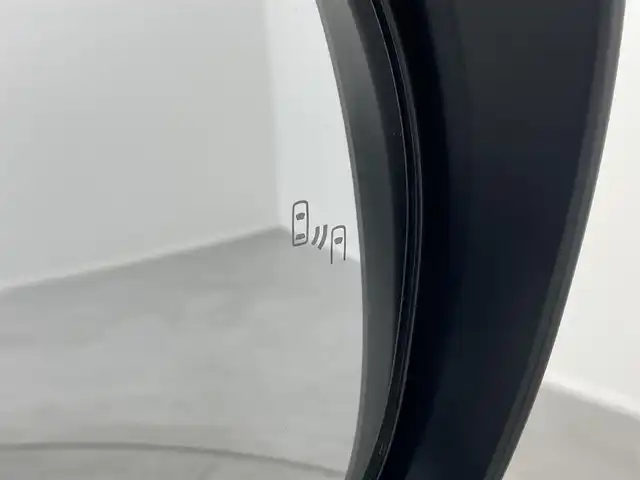 トヨタ ランドクルーザー プラド TX Lパッケージ マットブラED 埼玉県 2023(令5)年 2.9万km ホワイトパールクリスタルシャイン サンルーフ　純正９型ナビ　全方位　本革　ＢＳＭ　ビルトインＥＴＣ２．０　前後ドライブレコーダー　温シート　エアシート　追従走行　寒冷地仕様　ＢＴ　パワーシート　ルーフレール　ＬＥＤヘッドライト