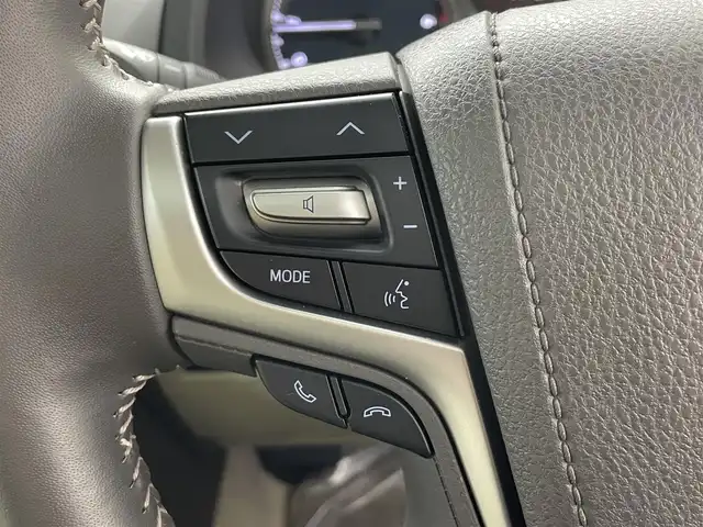 トヨタ ランドクルーザー プラド TX Lパッケージ マットブラED 埼玉県 2023(令5)年 2.9万km ホワイトパールクリスタルシャイン サンルーフ　純正９型ナビ　全方位　本革　ＢＳＭ　ビルトインＥＴＣ２．０　前後ドライブレコーダー　温シート　エアシート　追従走行　寒冷地仕様　ＢＴ　パワーシート　ルーフレール　ＬＥＤヘッドライト