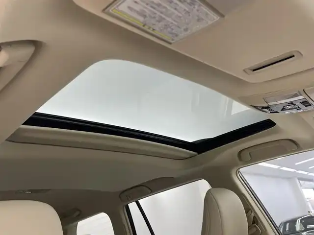 トヨタ ランドクルーザー プラド TX Lパッケージ マットブラED 埼玉県 2023(令5)年 2.9万km ホワイトパールクリスタルシャイン サンルーフ　純正９型ナビ　全方位　本革　ＢＳＭ　ビルトインＥＴＣ２．０　前後ドライブレコーダー　温シート　エアシート　追従走行　寒冷地仕様　ＢＴ　パワーシート　ルーフレール　ＬＥＤヘッドライト