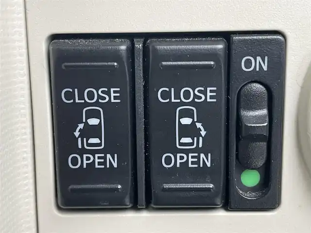 ダイハツ ムーヴ キャンバス G メイクアップ リミテッド　SAⅢ 福岡県 2020(令2)年 4.8万km パールホワイトⅢ/ナチュラルベージュマイカメタリック 2トーン 純正8型SDナビ(フルセグTV/CD/DVD/BT)/全方位/衝突軽減/ドラレコ/両側パワスラ/ルーフラック/ETC/USB/HDMI/純正フロアマット/純正LED/プッシュスタート/スマートキー