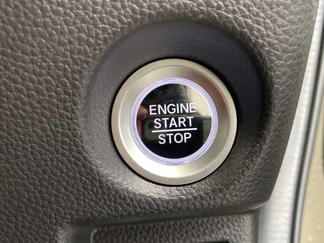 ホンダ Ｎ ＢＯＸ カスタム L スタイル+ブラック 栃木県 2022(令4)年 2.5万km プラチナホワイトパール ホンダセンシング/ブラック塗装14インチアルミ/オートリトラミラー/両側パワースライドドア/アレルクリーンプラスシート/ステアリングリモコン/プラズマクラスター/前席シートバックテーブル・シートヒーター/純正ナビ/(CD/DVD/フルセグTV/Bluetooth/MSV/SD)/バックカメラ/コーナーセンサー/禁煙車/オートライト/LEDヘッドライト/横滑り防止装置/フォグランプ/スマートキー/プッシュスタート/革巻きステアリング/ウィンカーミラー/電動格納ミラー/純正フロアマット