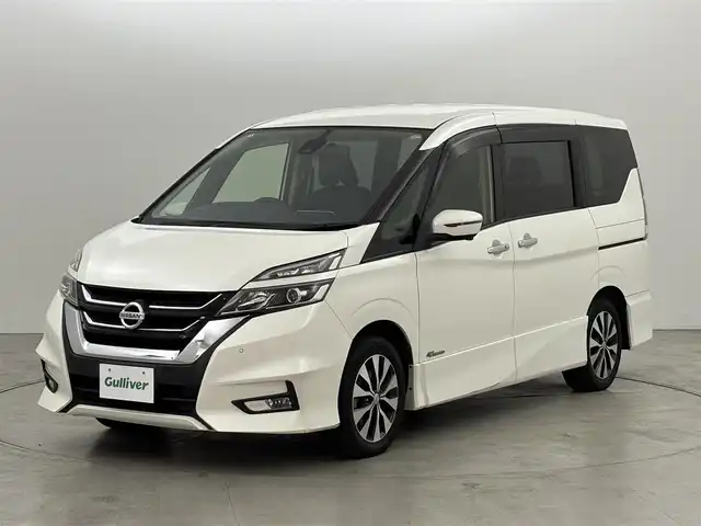 日産 セレナ ハイウェイスター Vセレクション 福岡県 2018(平30)年 5.7万km ブリリアントホワイトパール 後席モニター　/社外ナビ　/全方位カメラ/プロパイロット　/インテリジェントルームミラー　/エマージェンシーブレーキ　/両側パワースライドドア　/ＥＴＣ　/ドラレコ　/パーキングアシスト　/防水シート　/コーナーセンサー　/LEDライト　/アイドリングストップ　/横滑り防止装置　/WAC