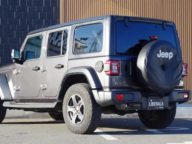 クライスラー・ジープ ラングラー アンリミテッド スポーツ 埼玉県 2021(令3)年 3.8万km グレー ワンオーナー/アダプティブクルーズコントロール/CarPlay/パークセンサー/ブラインドスポットモニター/バック/サイドカメラ/タッチパネルオーディオ/ETC/Bluetooth/LEDヘッドライト/アイドリングストップシステム/純正17インチアルミホイール/スマートキー