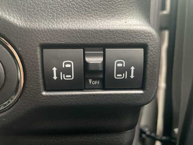 スズキ スペーシア ギア HYBRID XZターボ 広島県 2024(令6)年 4.5万km モスグレーメタリック スズキセーフティサポート/アルパイン11インチナビ/CD/DVD/DTV/Bluetooth/バックカメラ/両側パワースライドドア/レーダークルーズコントロール/LEDオートライト/ステアリングスイッチ/ステアリングヒーター/シートヒーター/ルーフレール/ビルトインETC/ミラー一体型ドライブレコーダー/ラバーフロアマット/電動格納ミラー/電子パーキング/純正14インチアルミホイール