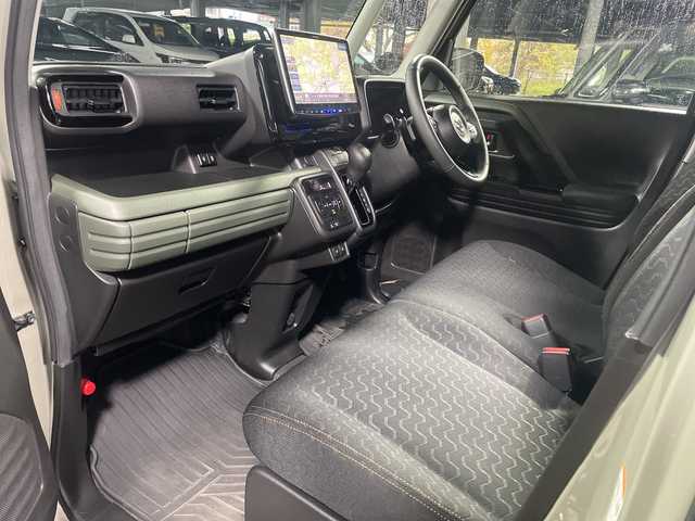 スズキ スペーシア ギア HYBRID XZターボ 広島県 2024(令6)年 4.5万km モスグレーメタリック スズキセーフティサポート/アルパイン11インチナビ/CD/DVD/DTV/Bluetooth/バックカメラ/両側パワースライドドア/レーダークルーズコントロール/LEDオートライト/ステアリングスイッチ/ステアリングヒーター/シートヒーター/ルーフレール/ビルトインETC/ミラー一体型ドライブレコーダー/ラバーフロアマット/電動格納ミラー/電子パーキング/純正14インチアルミホイール