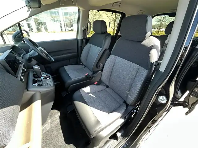 ホンダ フリード ハイブリット e:HEV AIR EX 福島県 2026(令8)年 0.1千km クリスタルブラックパール ホンダセンシング/・衝突軽減ブレーキ（CMBS）/・先行車発進お知らせ機能/・歩行者事故低減ステアリング/・路外逸脱抑制機能/・標識認識機能/・渋滞追従機能付アダプティブクルーズコントロール（ACC）/・車線維持支援システム（LKAS）/・トラフィックジャムアシスト（渋滞運転支援機能）/・ブラインドスポットインフォメーション/・誤発進抑制機能/・後方誤発進抑制機能/・近距離衝突軽減ブレーキ/・急アクセル抑制機能/・パーキングセンサーシステム/・オートハイビーム/純正メモリナビゲーション/LEDヘッドライト/・オートライト/スマートキー/・プッシュスタート/・スペアキー