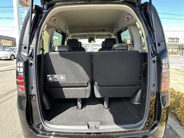 ホンダ フリード ハイブリット e:HEV AIR EX 福島県 2026(令8)年 0.1千km クリスタルブラックパール ホンダセンシング/・衝突軽減ブレーキ（CMBS）/・先行車発進お知らせ機能/・歩行者事故低減ステアリング/・路外逸脱抑制機能/・標識認識機能/・渋滞追従機能付アダプティブクルーズコントロール（ACC）/・車線維持支援システム（LKAS）/・トラフィックジャムアシスト（渋滞運転支援機能）/・ブラインドスポットインフォメーション/・誤発進抑制機能/・後方誤発進抑制機能/・近距離衝突軽減ブレーキ/・急アクセル抑制機能/・パーキングセンサーシステム/・オートハイビーム/純正メモリナビゲーション/LEDヘッドライト/・オートライト/スマートキー/・プッシュスタート/・スペアキー