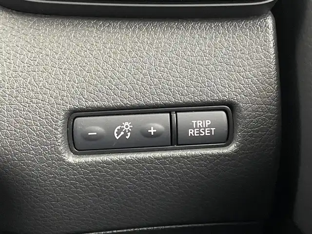 日産 エクストレイル 20Xi Vセレクション 埼玉県 2020(令2)年 3万km ダイヤモンドブラック プロパイロット/純正９インチナビ/フルセグTV/CD/DVD/Bluetooth/アラウンドビューモニター/ビルトインＥＴＣ/ドライブレコーダー/レーダークルーズコントロール/インテリジェントルームミラー/シートヒーター/ベンチレーション/ルーフレール/パワーバックドア/純正アルミホイール/オートライト/ＬＥＤヘッドライト