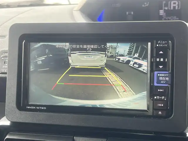 ダイハツ タント カスタム X 島根県 2023(令5)年 2.5万km パール 純正メモリナビ　/（フルセグＴＶ/ＤＶＤ再生/Ｂｌｕｅｔｏｏｔｈ接続）　/バックカメラ　/ビルトインＥＴＣ　/前方ドライブレコーダー　/両側パワースライド　/前後コーナーセンサー　/衝突軽減システム　/前席シートヒーター　/電動パーキングブレーキ／ホールド　/純正LEDヘッドライト/純正14インチアルミホイール/純正フロアマット