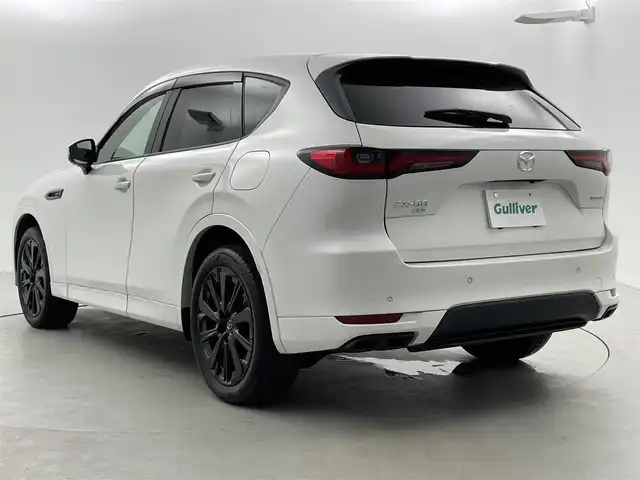 マツダ ＣＸ－６０ XD HV プレミアムスポーツ 福井県 2022(令4)年 1.8万km ロジウムホワイトプレミアムメタリック 純正ナビ　/(Bluetooth/HDMI/USB/AM/FM)/地デジフルセグ/i-ACTIVSENSE/サンルーフ/ETC/レーダークルーズコントロール/バックカメラ/アラウンドビューモニター/パワーバックドア/ステアリングリモコン/シートメモリー機能/前席シートヒーター・ベンチレーション/後席シートヒーター/ステアリングヒーター/プッシュスタート/ドライブモードセレクト/アイドリングストップ/電子パーキングシステム/オートブレーキホールド/BOSEプレミアムサウンド/ブラインドスポットモニター/純正20インチアルミホイール/ヘッドライトウォッシャー/ウィンカーミラー/オートHIDヘッドライト/オートマチックハイビーム/本革巻きステアリング/AC100V/純正ドアバイザー/純正フロアマット/レザーシート/トノカバー/ダブル・サイド・エアバッグ