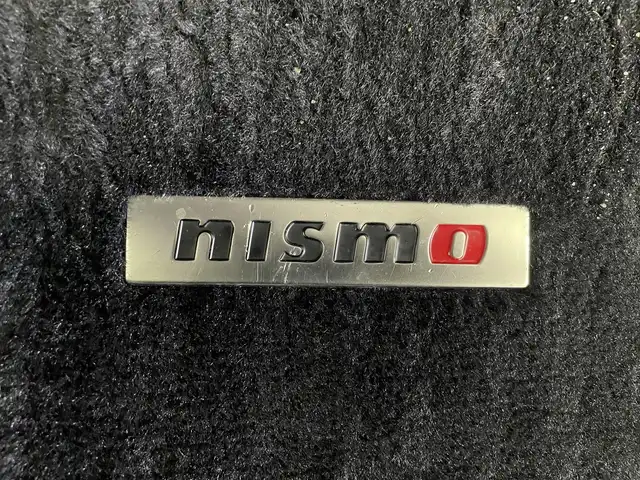 日産 マーチ ニスモ 大分県 2016(平28)年 10.9万km ピュアブラック 社外ナビ/（ＣＤ/フルセグ/DVD/Bluetooth）/ETC/純正１６インチＡＷ/革巻きステアリング/プッシュスタート/スマートキー/オートライト/ヘッドライトレベライザー/オートエアコン/オートリトラミラー/取扱説明書
