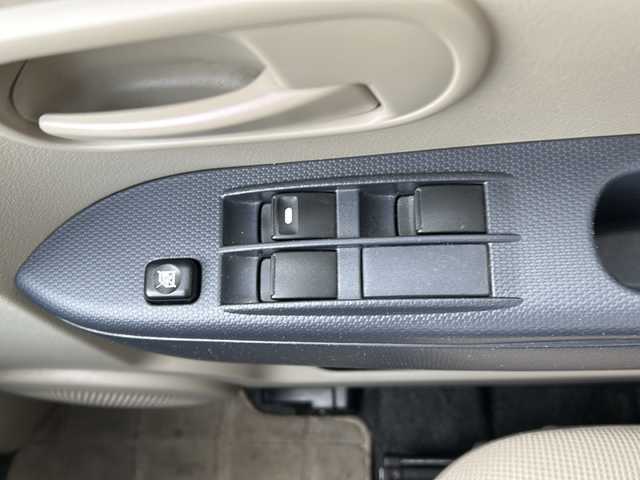 三菱 ｅＫワゴン MS 岐阜県 2006(平18)年 6.7万km シルキーホワイト 登録時走行距離66445km/純正オーディオ　/ＣＤ可　/片側電動ドア　/前方ドライブレコーダー　/リモコンキー　/ベンチシート　/フルフラットシート　/社外フロアマット　/横滑り防止装置　/ハロゲンヘッドライト　/エアバッグ前席　/ドアバイザー