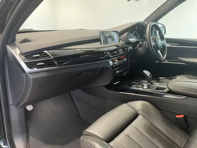 ＢＭＷ Ｘ５ xDrive 35d Mスポーツ 愛知県 2018(平30)年 5.2万km サファイアブラックP セレクトＰＫＧ　/パノラマルーフ　/ｈ／ｋサウンド　/レザーシート　/ＢＭＷコネクティッドナビ　/Ｂｌｕｅｔｏｏｔｈ　/３６０度カメラ　/フルセグＴＶ　/ＡＣＣ　/ＬＫＡ　/ＬＤＷ　/ＢＳＭ　/シートヒーター　/ドライブレコーダー/ミラー型ETC/プッシュスタート/ウィンカーミラー/アイドリングストップ