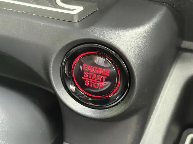 ホンダ Ｎ ＢＯＸ カスタム 三重県 2024(令6)年 1.8万km プラチナホワイトパール ホンダセンシング/純正9インチナビ/　・フルセグ/　・Bluetooth/　・ＵＳＢ（アップルカープレイ、アンドロイドオート）/　・ＤＶＤ/　・ＣＤ/両側パワースライドドア/LEDヘッドライト/LEDフォグライト/オートハイビーム/クルーズコントロール/D/N席シートヒーター/スマートキー/プッシュスタート/ソナーセンサー/シートバックテーブル/ステアリングスイッチ/オートリトラクタブルミラー/ターンミラー