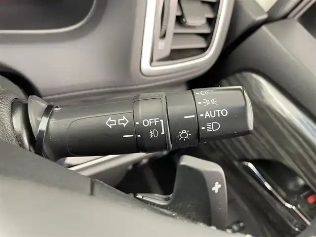 ホンダ オデッセイ アブソルート EX ADV 大分県 2015(平27)年 7.4万km ホワイトオーキッドパール 純正ナビ/（フルセグ/CD/DVD/Bluetooth）/全方位カメラ/フリップダウンモニター/ビルトインETC/前方ドライブレコーダー/衝突軽減ブレーキ/ブラインドスポットモニター/レーダークルーズコントロール/レザーシート/前席シートヒーター/運転席パワーシート/両側パワースライドドア/ステアリングスイッチ/保証書・取扱説明書/カーテンエアバッグ