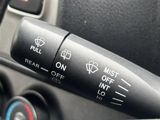 トヨタ ヴィッツ F 静岡県 2015(平27)年 12.5万km スーパーホワイトⅡ ユーザー買取車両/純正SDナビ（NSZN-W64T）/[AM/FM/TV/BT/CD]/アイドリンクストップ/リモコンキー/バックカメラ/ETC/横滑り防止装置/保証書/取扱説明書