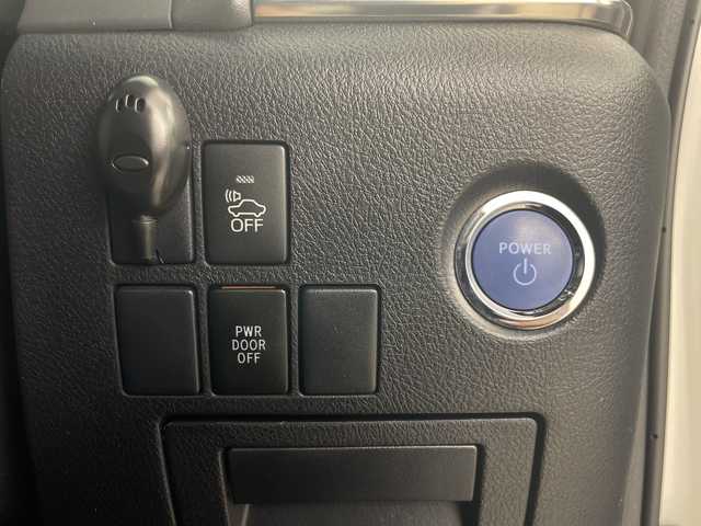 トヨタ ヴェルファイア ハイブリット 道央・札幌 2015(平27)年 5.1万km ホワイトパールクリスタルシャイン ・4WD/・JBLサウンドナビ/（CD DVD SD BT USB フルセグ）/・モデリスタエアロ（F S R）/・モデリスタマフラーカッター/・トヨタセーフティセンス/・純正フリップダウン/・両側パワースライドドア/・クルーズコントロール/・クリアランスソナー/・社外ワイヤレス充電/・パーキングアシスト/・LEDヘッドライト/・オートマチックハイビーム/・ハーフレザーシート