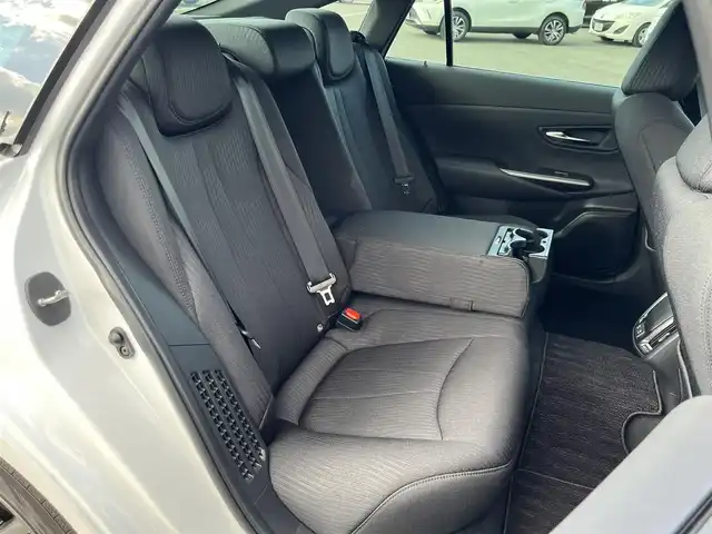 トヨタ クラウン ハイブリッド B 奈良県 2021(令3)年 3.7万km プレシャスホワイトパール 12.3インチナビ/（TV/BT/CD/DVD/AppleCarPlay/AndroidAuto)/レーダークルーズコントロール/バックカメラ/前後コーナーセンサー/衝突軽減システム/レーンキープアシスト/パワーバックドア/前席パワーシート/LEDヘッドライト/前後ドライブレコーダー/ETC/純正17インチAW/保証書/スペアキーX1