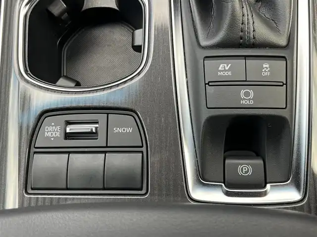 トヨタ クラウン ハイブリッド B 奈良県 2021(令3)年 3.7万km プレシャスホワイトパール 12.3インチナビ/（TV/BT/CD/DVD/AppleCarPlay/AndroidAuto)/レーダークルーズコントロール/バックカメラ/前後コーナーセンサー/衝突軽減システム/レーンキープアシスト/パワーバックドア/前席パワーシート/LEDヘッドライト/前後ドライブレコーダー/ETC/純正17インチAW/保証書/スペアキーX1