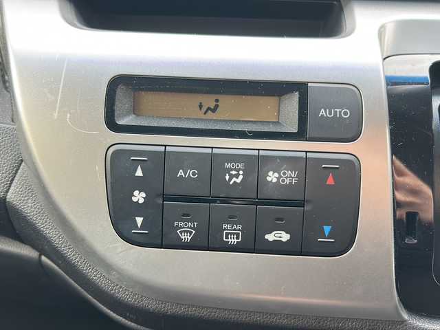 ホンダ Ｎ ＷＧＮ G スタイリッシュパッケージ 愛知県 2015(平27)年 3.5万km スマートブラック ワンオーナー/ハーフレザーシート/純正ディスプレイオーディオ(Gathers WX-151C)/ワンセグTV・CD・FM・AM・ipod・USB・HDMI/バックカメラ/クルーズコントロール/HIDヘッドライト/プッシュスタート/スマートキー/ECONスイッチ/アイドｆリングストップ/ステアリングスイップ/純正フロアマット/純正ドアバイザー/横滑り防止/保証書/取扱説明書/スペアキー