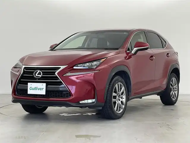 レクサス ＮＸ 200t バージョンL 群馬県 2015(平27)年 3.8万km レッドマイカクリスタルシャイン パノラミックビューモニター/ブラインドスポットモニター/＝＝＝＝＝/純正7インチナビ/・AM/FM/CD/DVD/SD/USB/AUX/Bluetooth/フルセグTV/本革シート（運転席ポジションメモリー/運転席・助手席ベンチレーション機能付）/三眼フルLEDヘッドランプ（ロー・ハイビーム）＆LEDフロントターンシグナルランプ/クルーズコントロール/パワーバックドア/4.2インチTFTカラーマルチインフォメーションディスプレイ/ステアリングヒーター