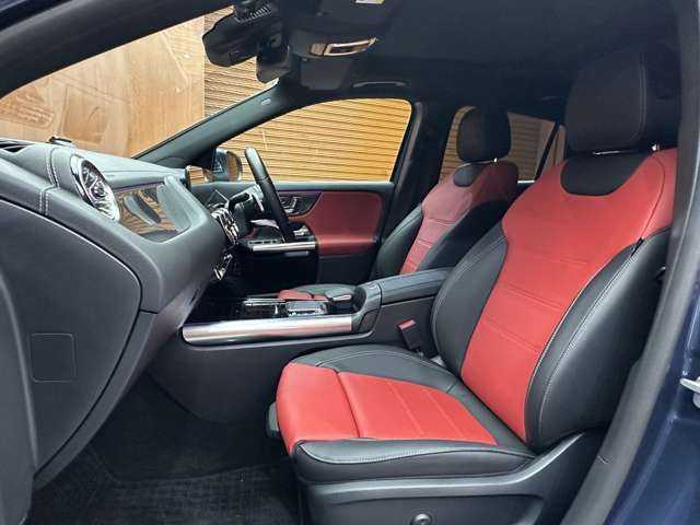 メルセデス・ベンツ Ｍ・ベンツ ＧＬＡ２００ｄ 4マチック AMGライン 千葉県 2023(令5)年 3.7万km デニムブルー ＡＭＧライン　/パノラマＳＲ　/アドバンスドＰＫＧ　/赤革　/ナビ　/ＴＶ　/３６０°ＨＵＤ　/シートヒーター　/電動リアゲート　/アンビエントライト　/ＬＥＤライト　/衝突軽減Ｂ　/ＢＳＭ　/ＬＫＡ　/ＥＴＣ/ドラレコ/禁煙車