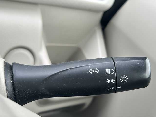 スズキ ワゴンＲ FA 千葉県 2018(平30)年 8万km フィズブルーパールメタリック ナビＡＶＩＣ－ＲＺ８１０　ＢＴ　ＭＳＶ　フルセグＴＶ　ＤＶＤ　セキュリティアラーム　キーレス　マット　バイザー　リアプライバシーガラス　横滑り防止　フィズブルーパールメタリック