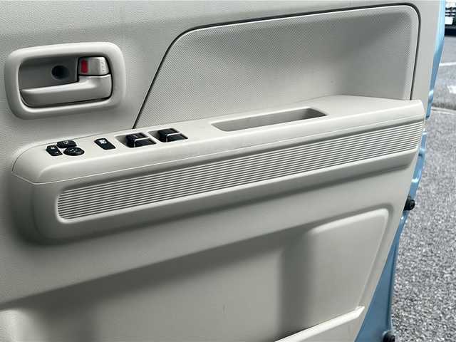 スズキ ワゴンＲ FA 千葉県 2018(平30)年 8万km フィズブルーパールメタリック ナビＡＶＩＣ－ＲＺ８１０　ＢＴ　ＭＳＶ　フルセグＴＶ　ＤＶＤ　セキュリティアラーム　キーレス　マット　バイザー　リアプライバシーガラス　横滑り防止　フィズブルーパールメタリック