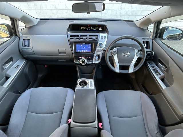 トヨタ プリウス α S 大阪府 2013(平25)年 13.7万km ブラック ”(株)IDOMが運営する【じしゃロン堺店】の自社ローン対象車両になります。こちらは現金ご利用時の価格です。/自社ローンご希望の方は別途その旨お申付け下さい。/”