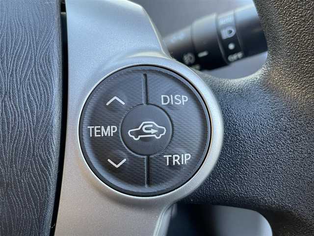 トヨタ プリウス α S 大阪府 2013(平25)年 13.7万km ブラック ”(株)IDOMが運営する【じしゃロン堺店】の自社ローン対象車両になります。こちらは現金ご利用時の価格です。/自社ローンご希望の方は別途その旨お申付け下さい。/”