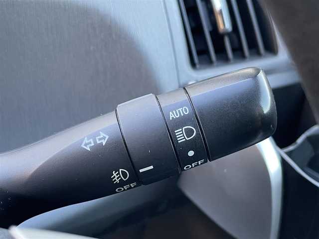 トヨタ プリウス α S 大阪府 2013(平25)年 13.7万km ブラック ”(株)IDOMが運営する【じしゃロン堺店】の自社ローン対象車両になります。こちらは現金ご利用時の価格です。/自社ローンご希望の方は別途その旨お申付け下さい。/”