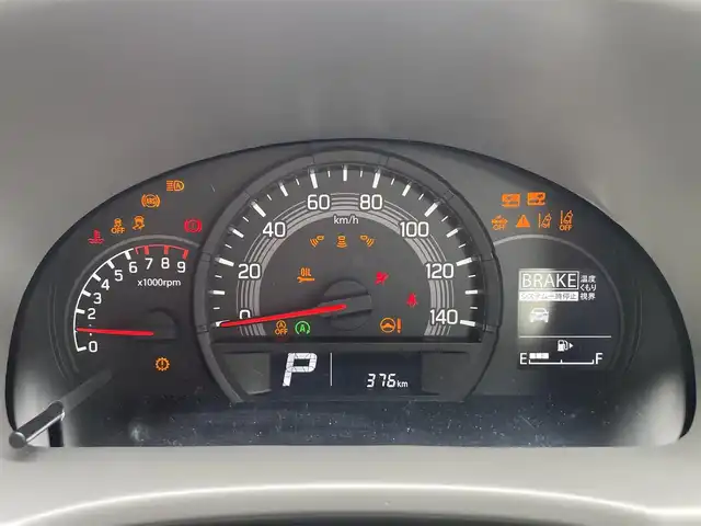 スズキ エブリイ PA 滋賀県 2024(令6)年 0.1万km スペリアホワイト 純正オーディオ/（AM/FM）/両側スライドドア/プリクラッシュブレーキアシスト/横滑り防止装置/レーンキープアシスト/コーナーセンサー/アイドリングストップ/ヘッドライトレベリング/オートライト/オートマチックハイビーム/ハロゲンヘッドライト/シガーソケット/純正フロアマット/後席フルフラットシート/マニュアルエアコン/マニュアルウインドウ/パワーステアリング