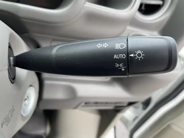 スズキ エブリイ PA 滋賀県 2024(令6)年 0.1万km スペリアホワイト 純正オーディオ/（AM/FM）/両側スライドドア/プリクラッシュブレーキアシスト/横滑り防止装置/レーンキープアシスト/コーナーセンサー/アイドリングストップ/ヘッドライトレベリング/オートライト/オートマチックハイビーム/ハロゲンヘッドライト/シガーソケット/純正フロアマット/後席フルフラットシート/マニュアルエアコン/マニュアルウインドウ/パワーステアリング