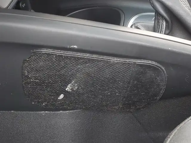 アウディ Ａ１ SB 1．0TFSI 東京都 2015(平27)年 2.2万km キャンディホワイト 純正ＨＤＤナビ/フルセグＴＶ/障害物センサー/ＨＩＤライト/ＥＴＣ/純正アルミホイール/横滑り防止装置