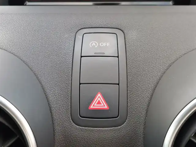 アウディ Ａ１ SB 1．0TFSI 東京都 2015(平27)年 2.2万km キャンディホワイト 純正ＨＤＤナビ/フルセグＴＶ/障害物センサー/ＨＩＤライト/ＥＴＣ/純正アルミホイール/横滑り防止装置