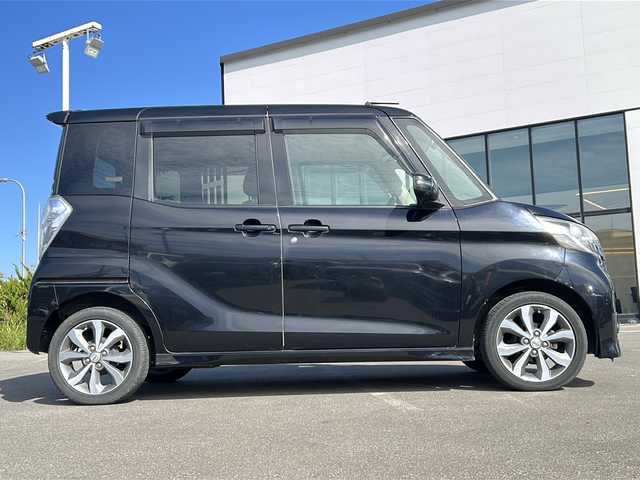 日産 デイズ ルークス ハイウェイスターX Gパッケージ 青森県 2014(平26)年 8.4万km ブラック ・4WD/・純正メーカーOPナビ/・フルセグTV/CD/DVD/BT/・アラウンドビューモニター/・両側パワースライドドア/・衝突軽減ブレーキ/・横滑り抑制装置/・オートライト/・オートハイビーム/・後席送風機/・ETC/・純正フロアマット/・フォグランプ/・プッシュスタート/・スマートキー/・純正15AW