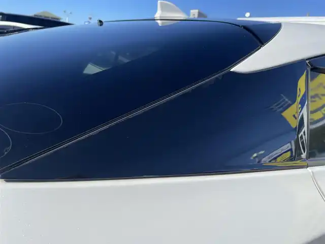 トヨタ プリウス S 佐賀県 2016(平28)年 14.4万km ホワイトパールクリスタルシャイン こちらは現金またはオートローンご利用時の価格です/自社ローンご希望の方は別途その旨お申付け下さい/禁煙車　/衝突軽減ブレーキ　　/ＬＥＤ　/純正ナビ ワンセグＴＶ　　/ＢＴオーディオ ＣＤ　/バックカメラ　/ビルトインＥＴＣ