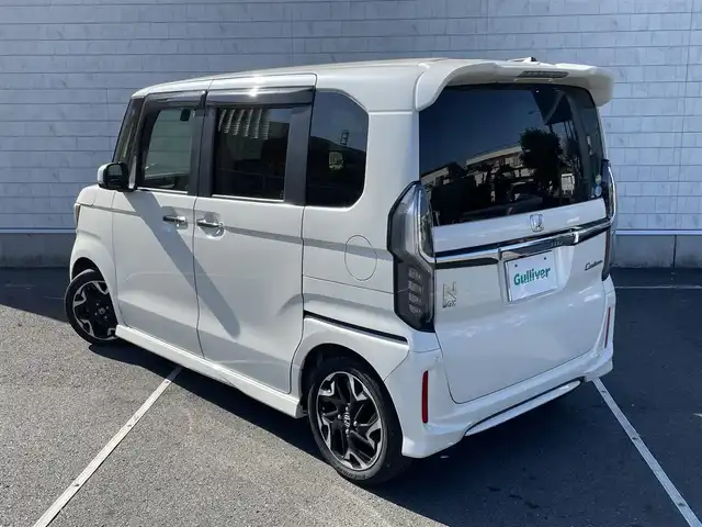 ホンダ Ｎ ＢＯＸ カスタム G L ターボ ホンダセンシング 静岡県 2018(平30)年 9.3万km プレミアムホワイトパールⅡ 純正ナビ/（AM/FM/CD/DVD/BT)/フルセグTV/バックカメラ/両側パワースライドドア/ホンダセンシング/レーダークルーズコントロール/ビルトインETC/衝突被害軽減ブレーキ/レーンアシスト/横滑り防止装置/スマートキー/プッシュスタート/LEDヘッドライト/リアコーナーセンサー/ドライブレコーダー/純正フロアマット/純正15インチアルミホイール/取扱説明書