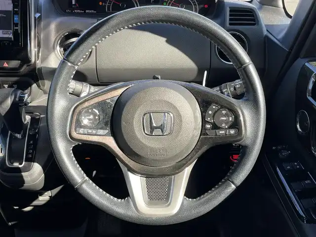 ホンダ Ｎ ＢＯＸ カスタム G L ターボ ホンダセンシング 静岡県 2018(平30)年 9.3万km プレミアムホワイトパールⅡ 純正ナビ/（AM/FM/CD/DVD/BT)/フルセグTV/バックカメラ/両側パワースライドドア/ホンダセンシング/レーダークルーズコントロール/ビルトインETC/衝突被害軽減ブレーキ/レーンアシスト/横滑り防止装置/スマートキー/プッシュスタート/LEDヘッドライト/リアコーナーセンサー/ドライブレコーダー/純正フロアマット/純正15インチアルミホイール/取扱説明書