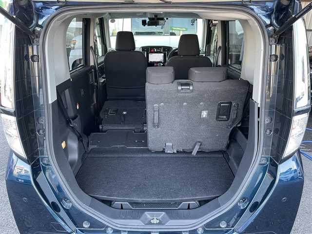 トヨタ ルーミー カスタムG 愛知県 2021(令3)年 9.2万km レーザーブルークリスタルシャイン /禁煙/ワンオーナー//9インチメモリナビ/フルセグ/CD/DVD/SD/MSV/HDMI//USB/BT/バックカメラ/全天周ドラレコ/ビルトインETC//革巻きステア/ステアスイッチ//オートリトラウィンカーミラー//電動パーキングブレーキ//リアロールサンシェード//純正14インチAW//純正フロアマット/純正ドアバイザー//純正LEDオートライト/オートハイビーム//純正LEDフォグランプ//スマートアシスト/対車・対歩行者衝突警報//対車・対歩行衝突回避支援ブレーキ/車線逸脱警報//ふらつき警報/先行車発進告知/ACC/RSA/ADB//バニティミラー//新車時保証書//取扱説明書