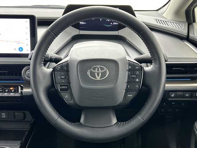 トヨタ プリウス Z 三重県 2023(令5)年 1万km プラチナホワイトパールマイカ /禁煙車//純正ナビ//AppleCarPray/AndroidAuto/Bluetooth/フルセグ/USB/AM/FM//レーザーシート//前席シートヒーター//前席ベンチレーション//メモリ機能付パワーシート//パノラミックビューモニター//デジタルインナーミラー//レーダークルーズコントロール//ステアリングヒーター//ブラインドスポットモニター//パワーバックドア//ワイヤレスチャージャー//ビルトイン2.0//オートハイビーム//純正19インチアルミホイール