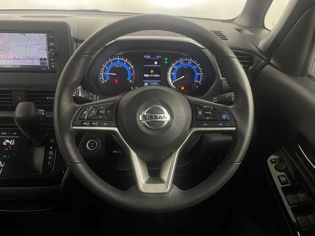 日産 ルークス HWS Gターボ プロパイロットED 埼玉県 2020(令2)年 2.2万km チタニウムグレーメタリック 純正ナビ/全方位カメラ/フルセグTV/両側パワースライドドア/ビルトインETC/プロパイロット/純正ドライブレコーダー/衝突軽減システム/純正アルミホイール/電動パーキング/純正フロアマット/LEDヘッドライト/フロントフォグランプ/盗難防止装置/横滑り防止装置/ステアリングリモコン/サーキュレーター