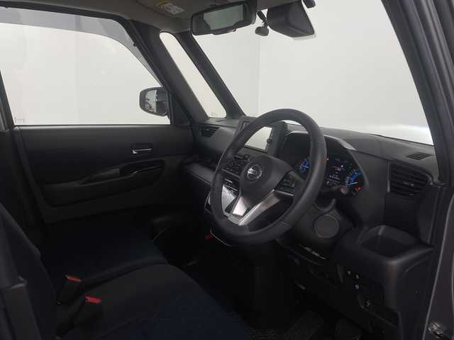 日産 ルークス HWS Gターボ プロパイロットED 埼玉県 2020(令2)年 2.2万km チタニウムグレーメタリック 純正ナビ/全方位カメラ/フルセグTV/両側パワースライドドア/ビルトインETC/プロパイロット/純正ドライブレコーダー/衝突軽減システム/純正アルミホイール/電動パーキング/純正フロアマット/LEDヘッドライト/フロントフォグランプ/盗難防止装置/横滑り防止装置/ステアリングリモコン/サーキュレーター