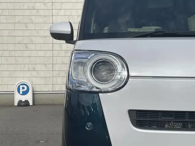 ダイハツ ムーヴ キャンバス ストライプス G 福岡県 2023(令5)年 1万km シャイニングホワイトパール/レーザーブルークリスタルシャイン 社外ナビ(フルセグTV/CD/DVD/BT)/全方位モニター/両側パワスラ/LEDヘッドライト/コーナーセンサー/シートヒーター/レーンキープアシスト/衝突軽減/スマートキー/プッシュスタート/スペアキー1本/取扱説明書/保証書