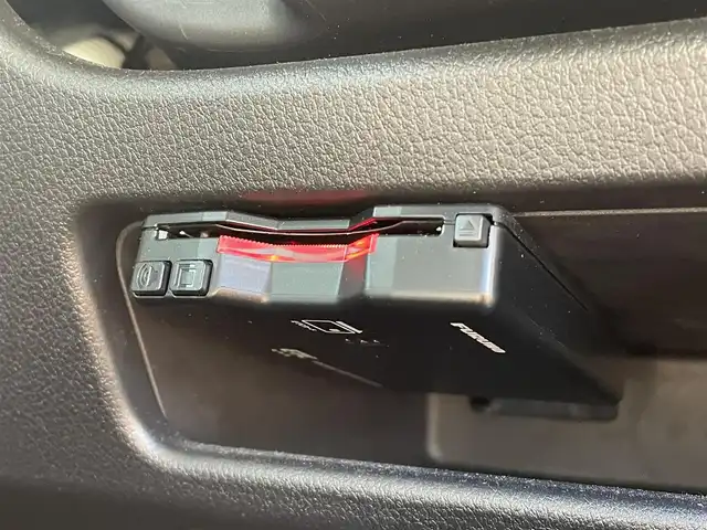 ダイハツ ムーヴ キャンバス ストライプス G 福岡県 2023(令5)年 1万km シャイニングホワイトパール/レーザーブルークリスタルシャイン 社外ナビ(フルセグTV/CD/DVD/BT)/全方位モニター/両側パワスラ/LEDヘッドライト/コーナーセンサー/シートヒーター/レーンキープアシスト/衝突軽減/スマートキー/プッシュスタート/スペアキー1本/取扱説明書/保証書