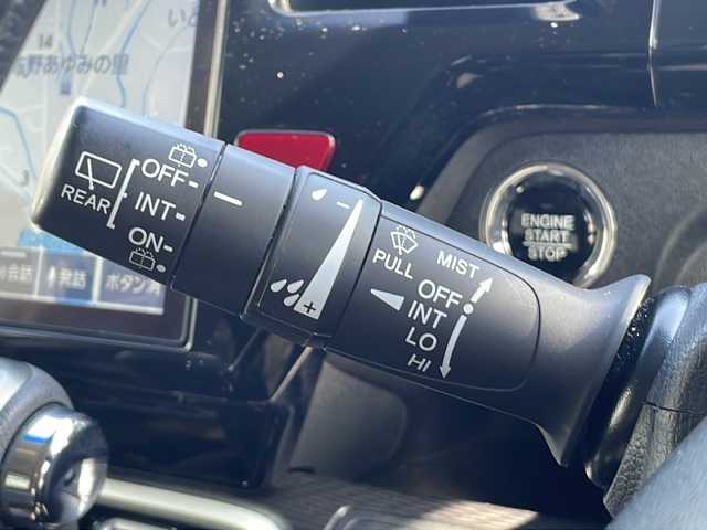 ホンダ ステップワゴン スパーダ クルスピセンシング 静岡県 2020(令2)年 4.5万km プラチナホワイトパール ワンオーナー/純正ナビ/　フルセグTV/BTオーディオ/MSV/DVD/バックカメラ/パドルシフト/ハーフレザーシート/前席シートヒーター/ドライブレコーダー/LEDヘッドライト/サイド、カーテンエアバック