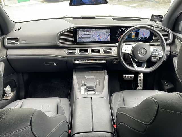 メルセデス・ベンツ ＧＬＥ４００ｄ 4MATIC スポーツ 大阪府 2022(令4)年 1.6万km オブシディアンブラック ワンオーナー/純正メモリナビ/・AM/FM/Bluetooth/・フルセグテレビ/サンルーフ/全周囲カメラ/ETC2.0/ドライブレコーダー/クルーズコントロール/レーンキープアシスト/ブラインドスポットモニター/アイドリングストップ/横滑り防止装置/パドルシフト/電動パーキングブレーキ/コーナーセンサー/パワーシート（D席＋N席）/エアシート（D席+N席）/シートヒーター（D席+N席）/LEDヘッドライト/オートライト/ダブルオートエアコン/プッシュスタートボタン/スマートキー×2/ステアリングリモコン/革巻きステアリング/純正20インチアルミホイール/USBジャック/純正フロアマット/保証書/取扱説明書